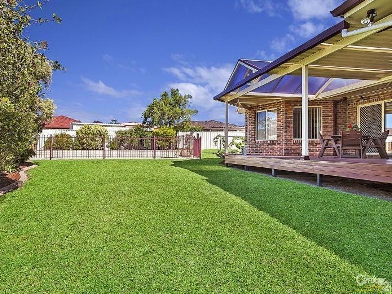 6 Donegal Drive, Ashtonfield NSW 2323