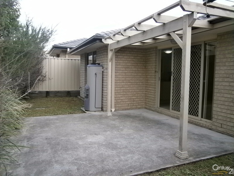 12 Lonsdale Place, Kurri Kurri NSW 2327