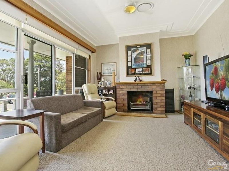3 Sturt Street, East Maitland NSW 2323