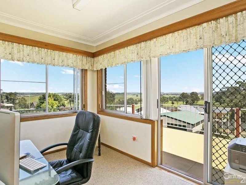 3 Sturt Street, East Maitland NSW 2323