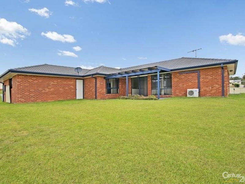 100 Avery Street, Rutherford NSW 2320