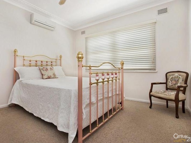 9 Lawson Street, East Maitland NSW 2323
