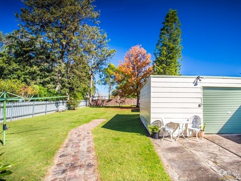 9 Lawson Street, East Maitland NSW 2323