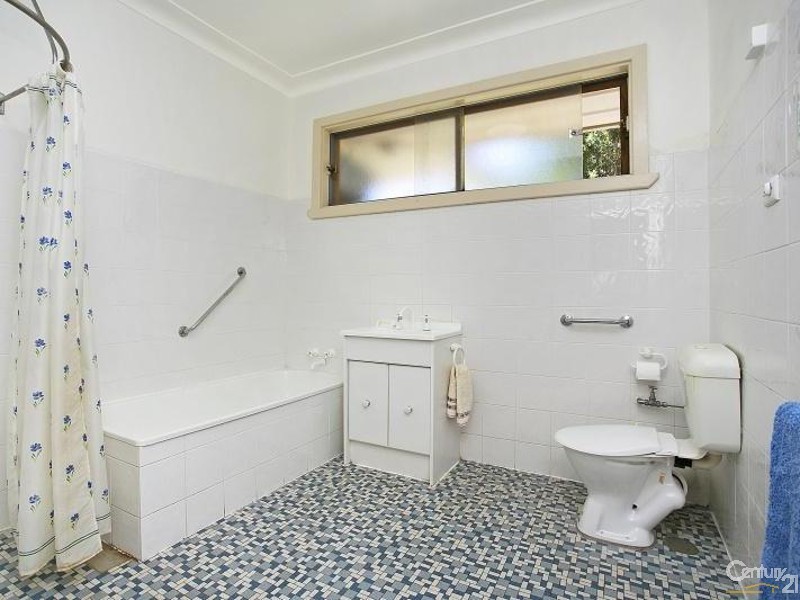6 Northern Avenue, Tarro NSW 2322