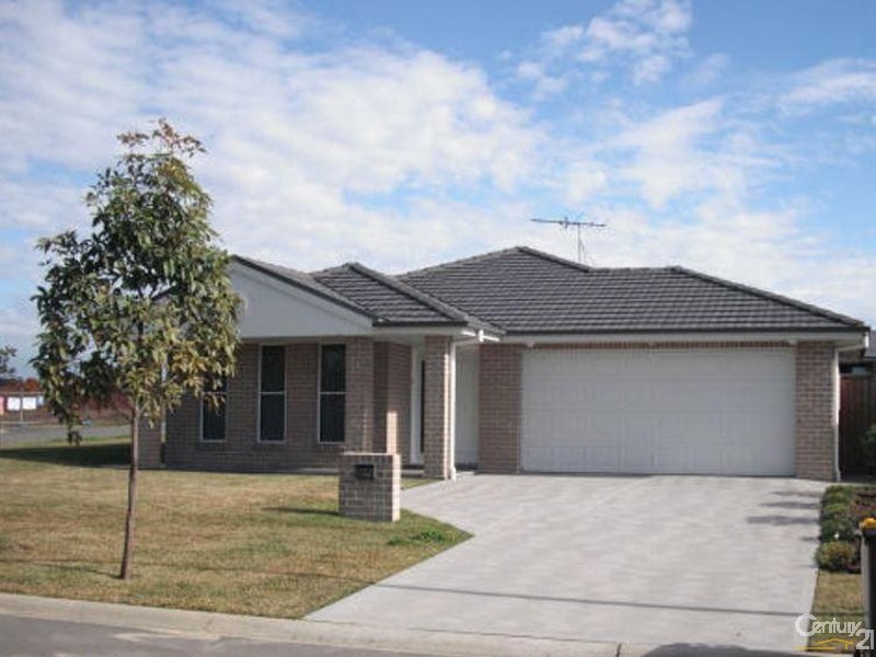 2/25 Redgum Circuit, Aberglasslyn NSW 2320