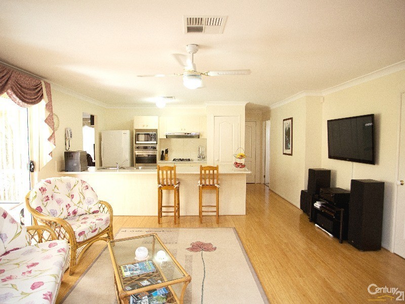 6 Willow Close, Thornton NSW 2322