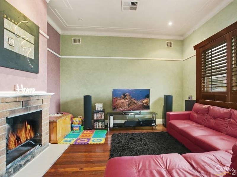 21 First Avenue, Rutherford NSW 2320