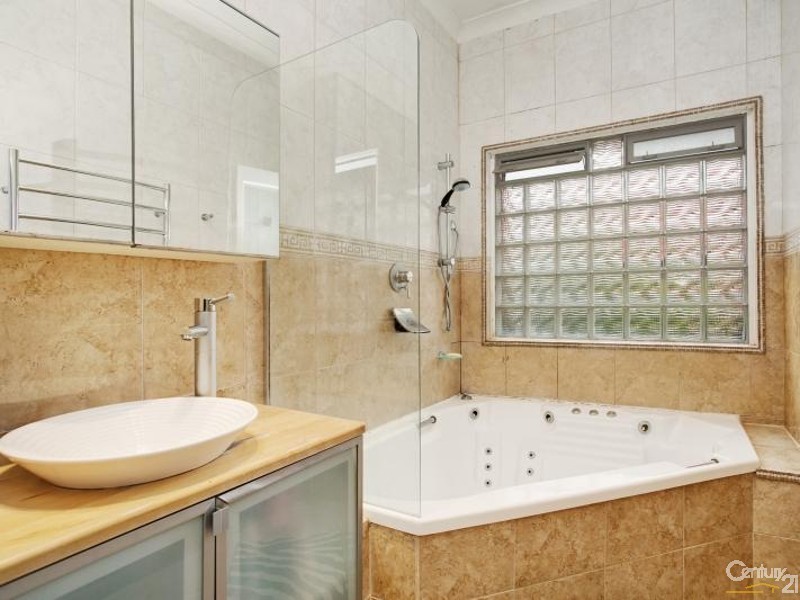 21 First Avenue, Rutherford NSW 2320