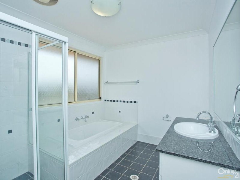 36 John Verge Avenue, Rutherford NSW 2320