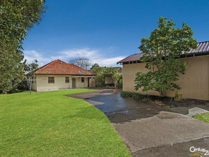 20 Raymond Terrace Road, East Maitland NSW 2323