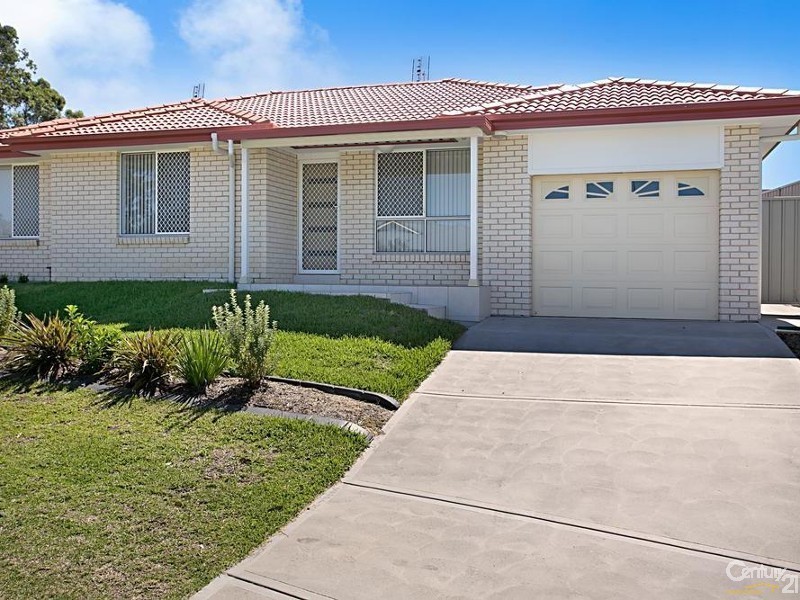 2/78 Streeton Drive, Metford NSW 2323