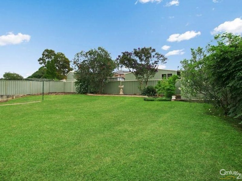 24 Budgeree Drive, Aberglasslyn NSW 2320