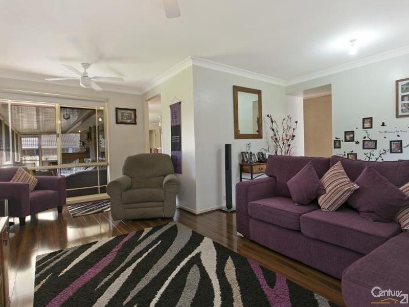 25 Schanck Drive, Metford NSW 2323