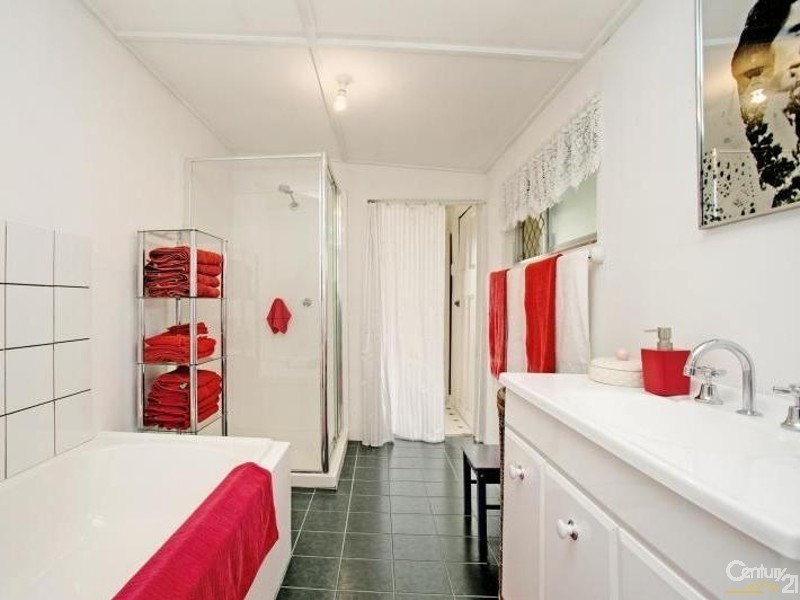 80 Rose Street, Maitland NSW 2320