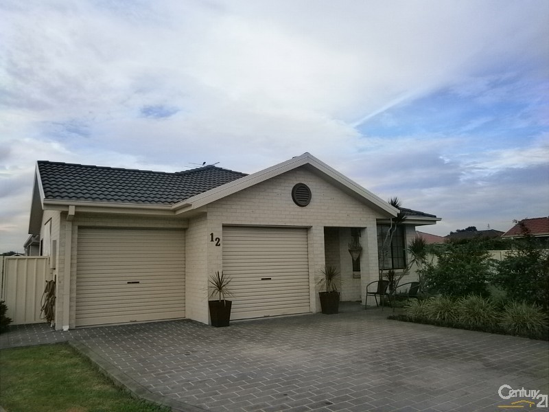 12 Aaron Cove, Rutherford NSW 2320