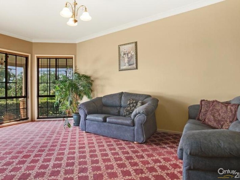 12 Reflection Drive, Louth Park NSW 2320