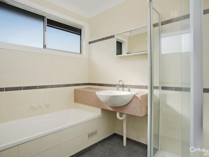 18 Chifley Street, East Maitland NSW 2323