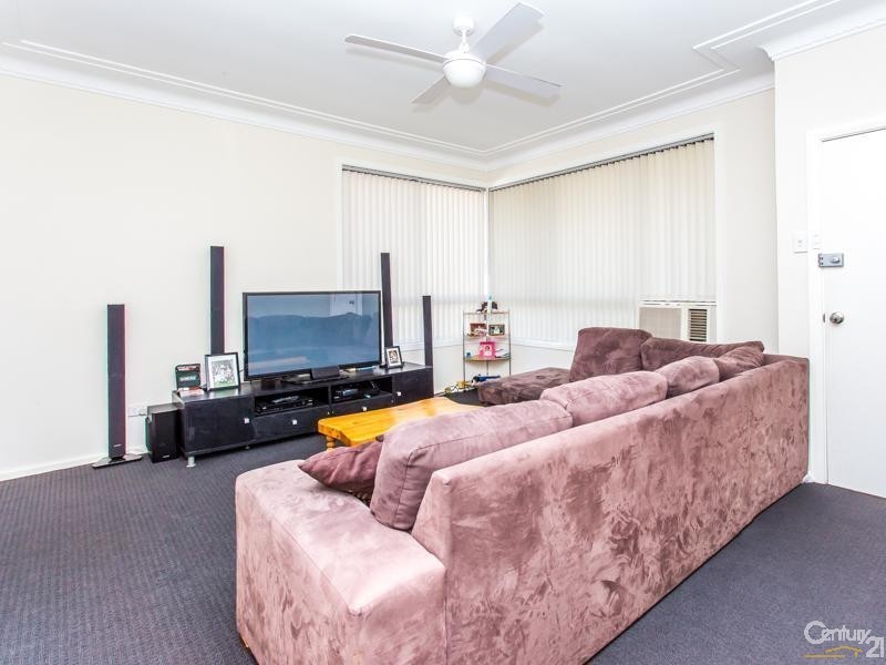 33 Weblands Street, Rutherford NSW 2320