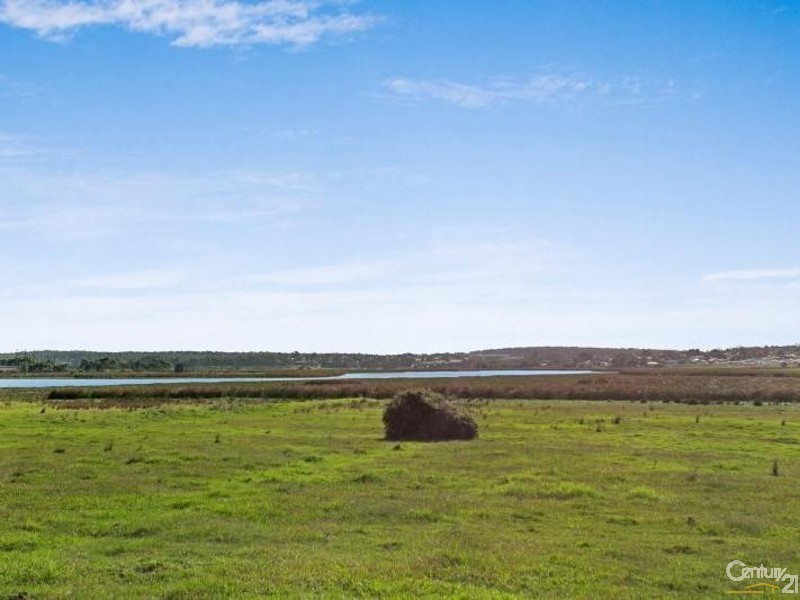 6 Waterbush Crescent, Woodberry NSW 2322