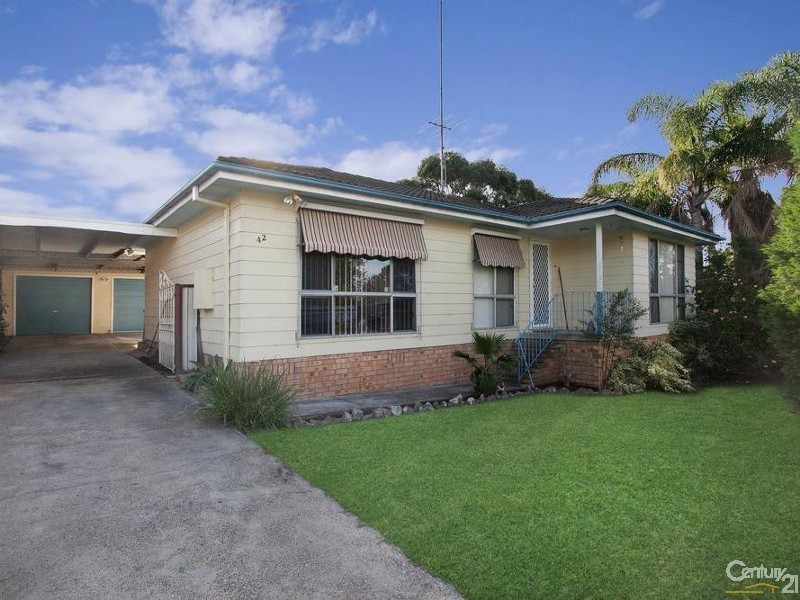42 Goldingham Street, Tenambit NSW 2323