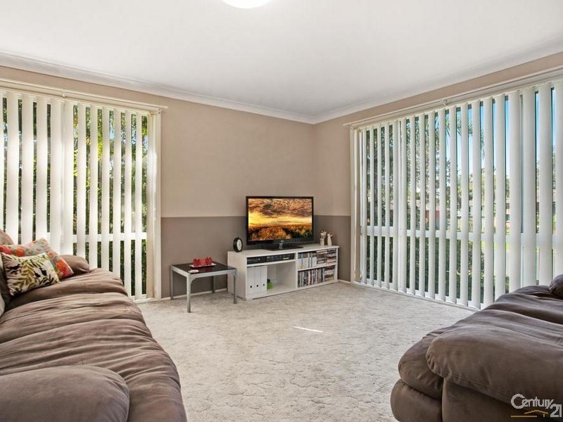 42 Goldingham Street, Tenambit NSW 2323