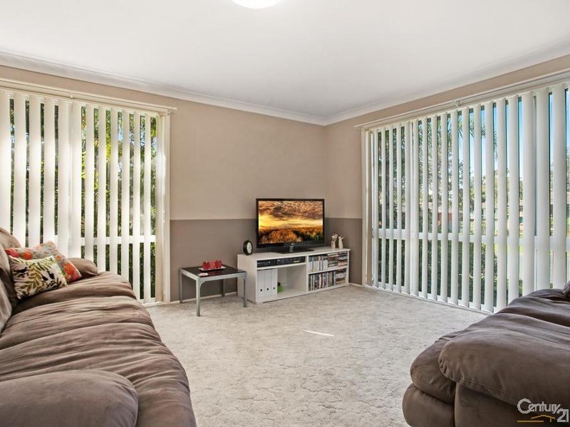 42 Goldingham Street, Tenambit NSW 2323