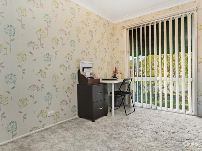 42 Goldingham Street, Tenambit NSW 2323
