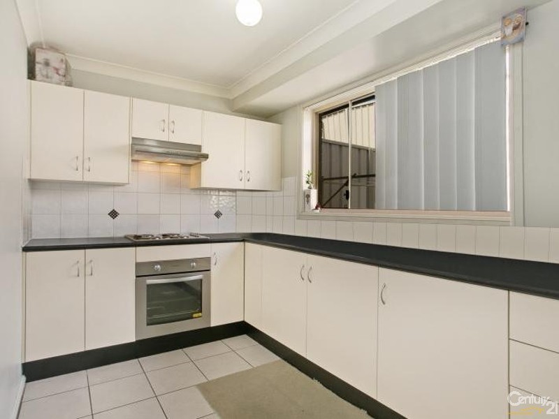 2/12 Park Street, East Maitland NSW 2323