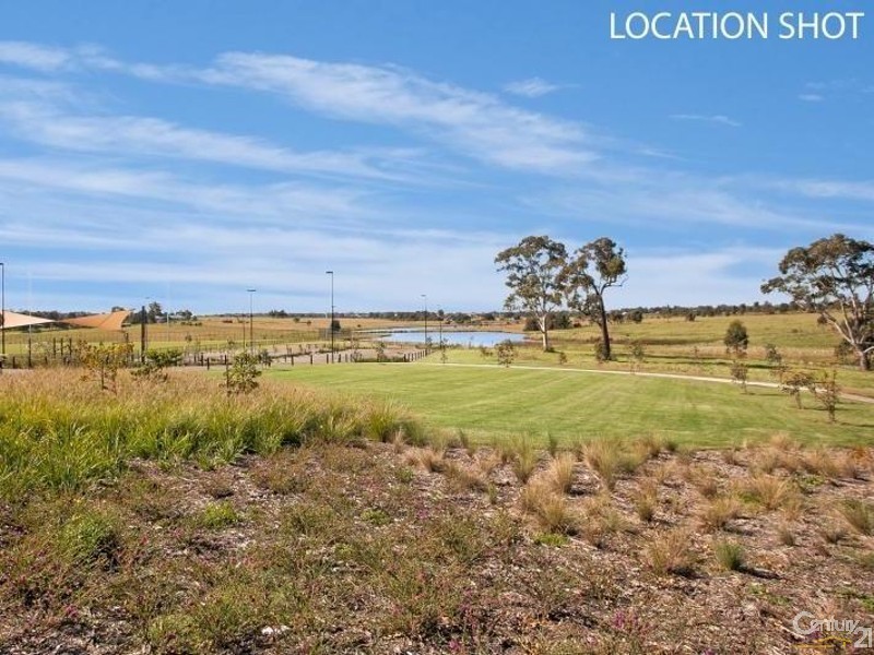 2/10A Dove Street, Aberglasslyn NSW 2320