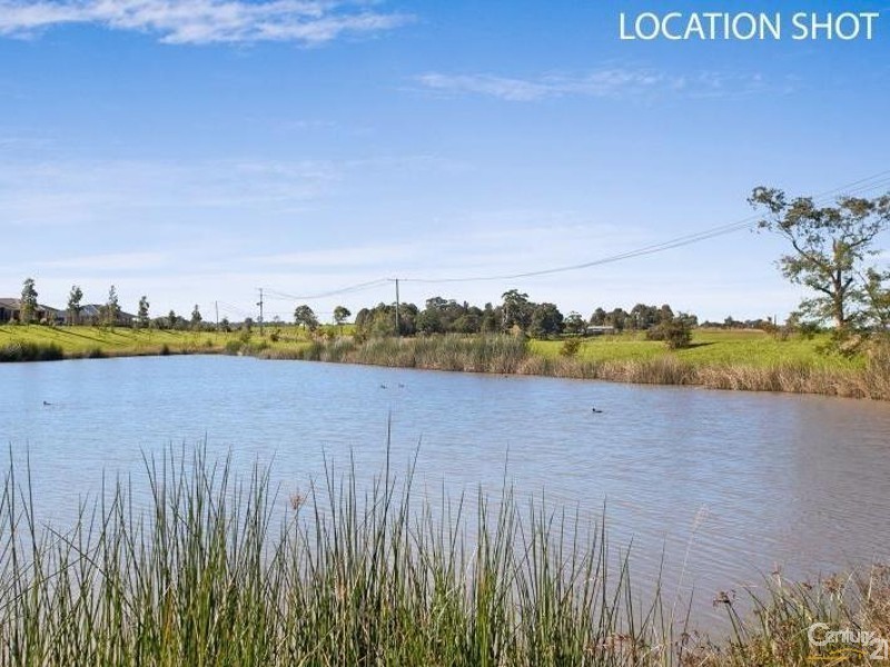 2/10A Dove Street, Aberglasslyn NSW 2320