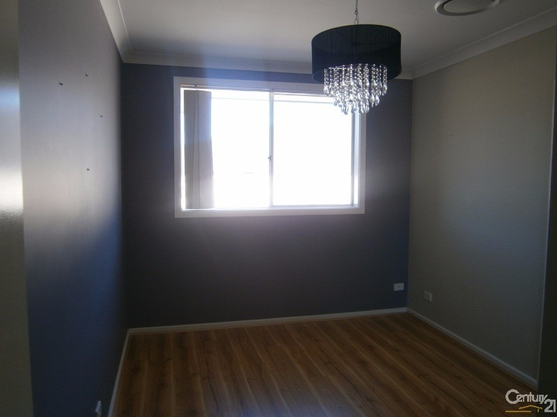 10 Johnson Drive, East Maitland NSW 2323