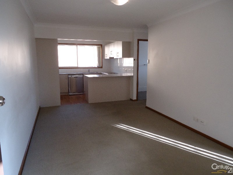 6/70 Weblands Street, Rutherford NSW 2320