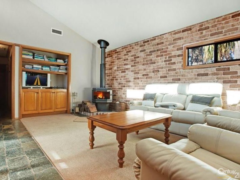 22 Turnbull Drive, East Maitland NSW 2323