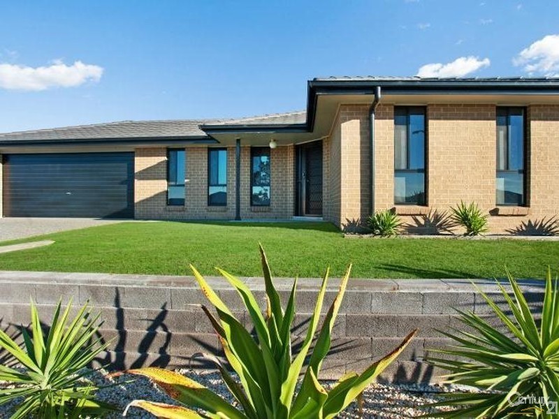 26 Kelly Circle, Rutherford NSW 2320