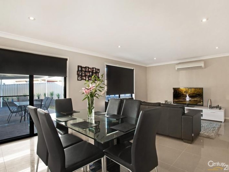 26 Kelly Circle, Rutherford NSW 2320