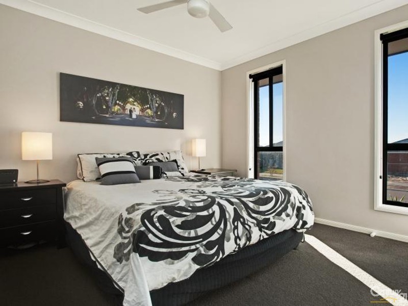 26 Kelly Circle, Rutherford NSW 2320