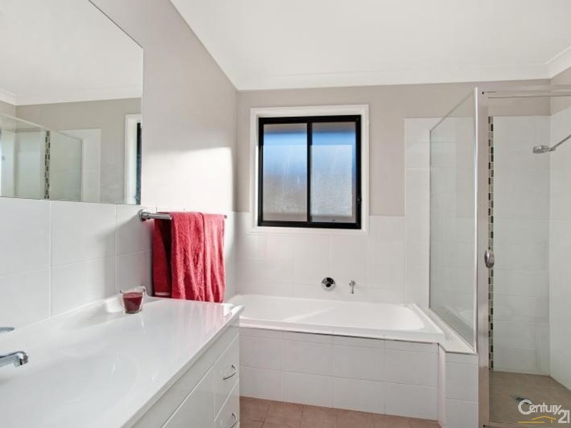 26 Kelly Circle, Rutherford NSW 2320