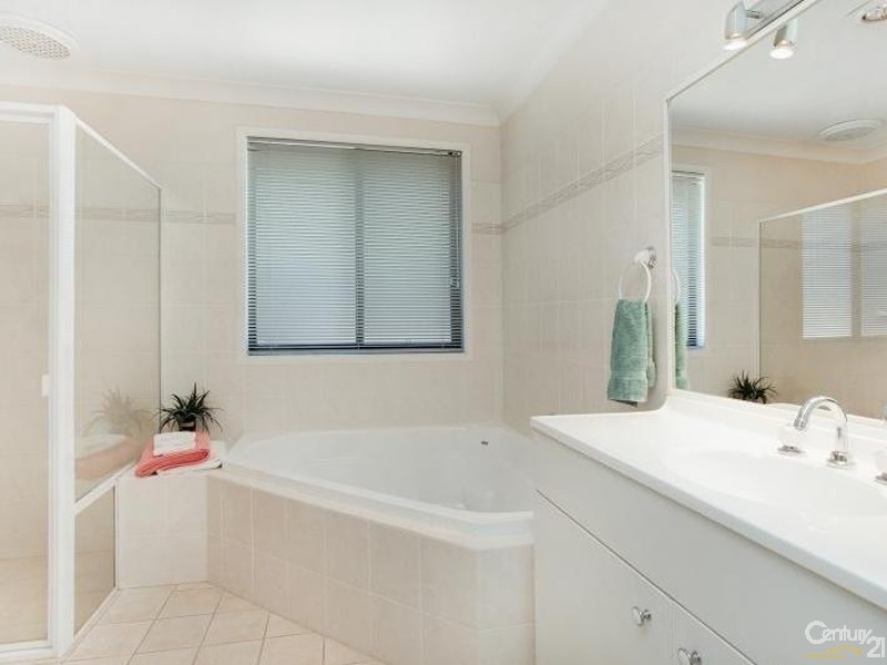 13 Willow Close, Thornton NSW 2322