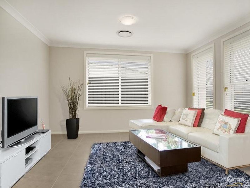 18 Osprey Crescent, East Maitland NSW 2323