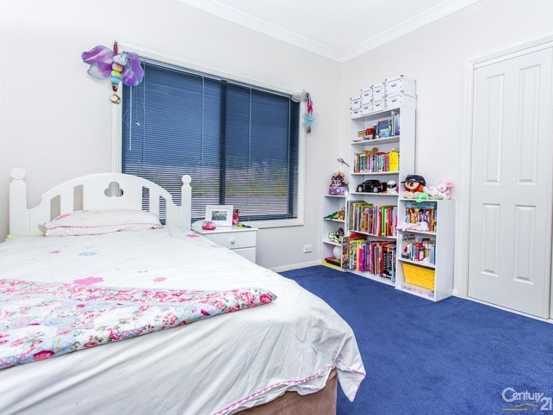 27 Reflection Drive, Louth Park NSW 2320