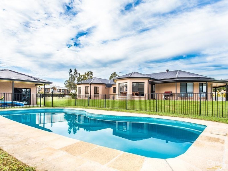 27 Reflection Drive, Louth Park NSW 2320
