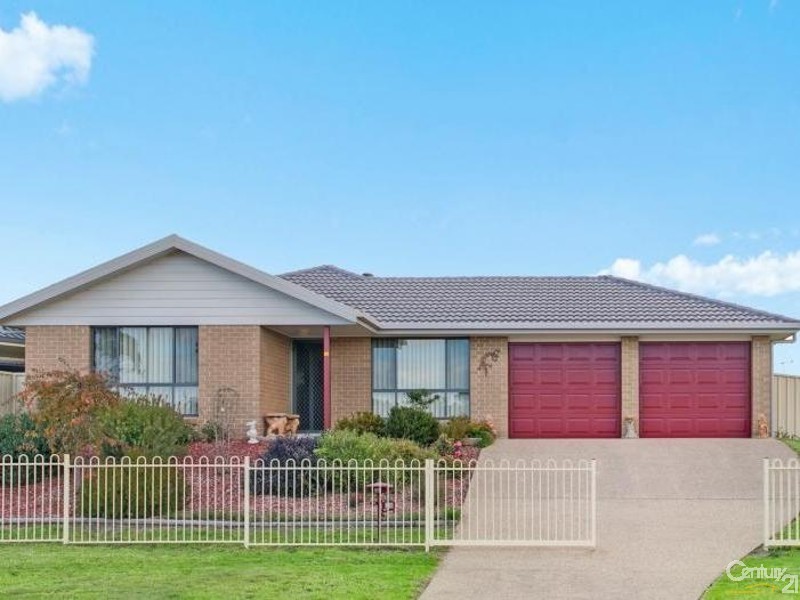 28 Kelly Circle, Rutherford NSW 2320