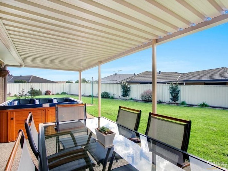 28 Kelly Circle, Rutherford NSW 2320