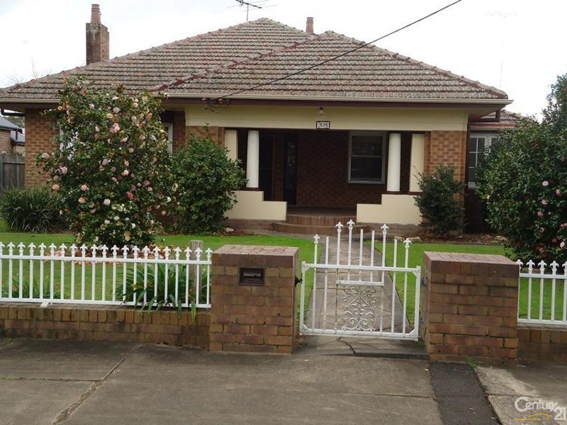 38 Queen Street, Lorn NSW 2320