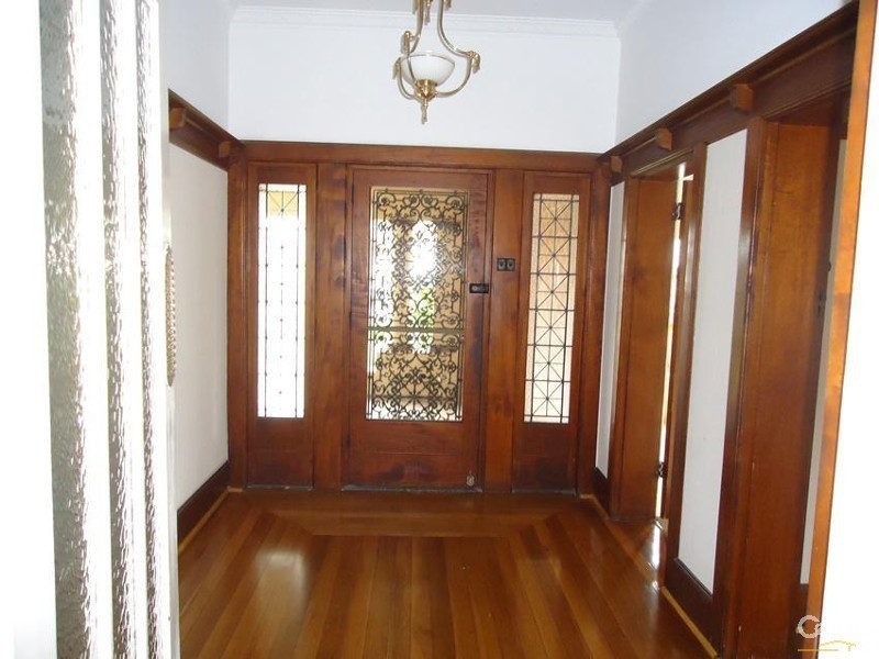 38 Queen Street, Lorn NSW 2320