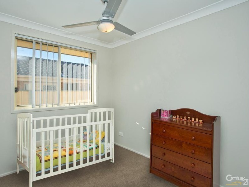 11 Schanck Drive, Metford NSW 2323