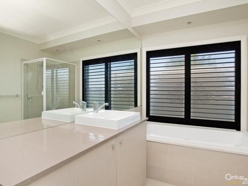 2 Niven Parade, Rutherford NSW 2320