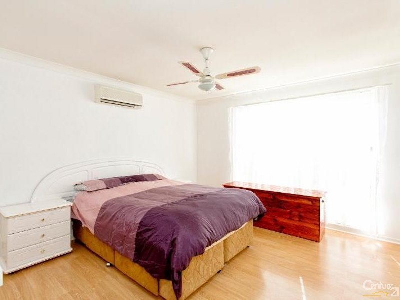 6 Woodbine Close, Woodberry NSW 2322