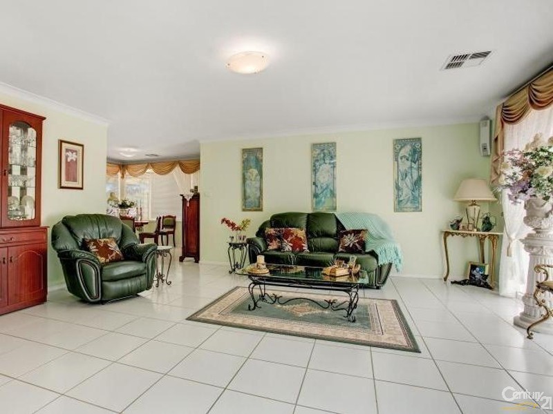 9 Tea Tree Avenue, Aberglasslyn NSW 2320