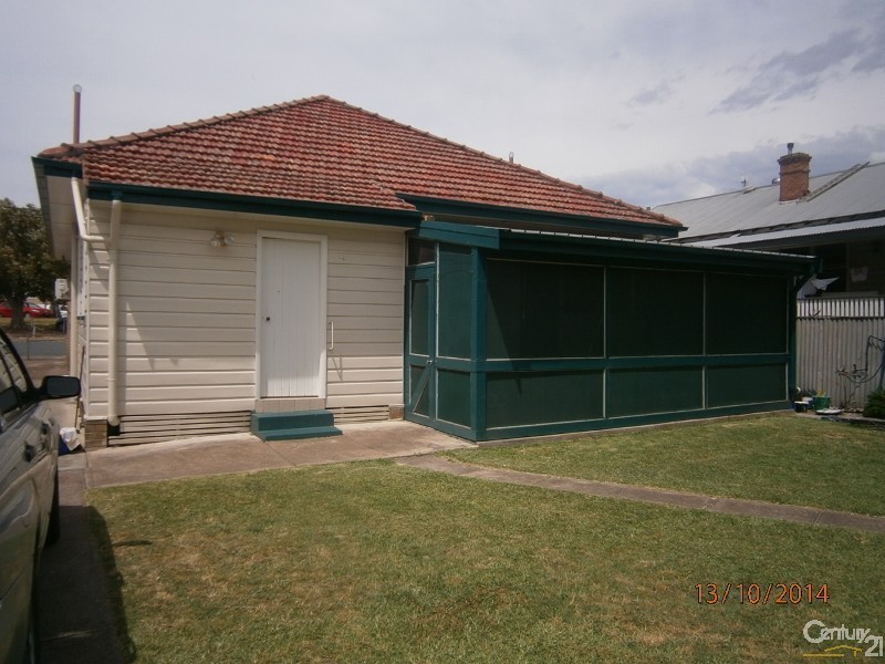 27 William Street, East Maitland NSW 2323